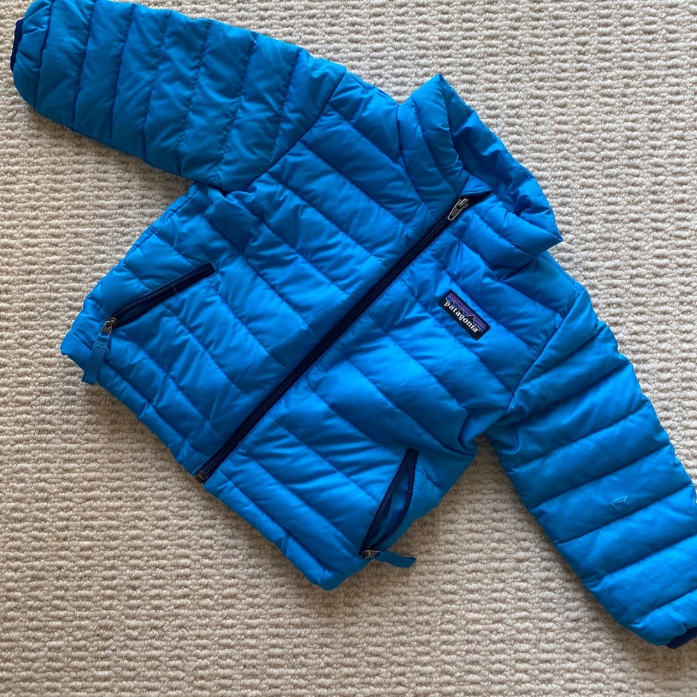 PATAGONIA Down Sweater Jacket size 12-18 months